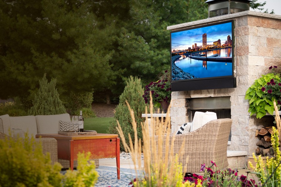 experiencing-the-ultimate-outdoor-entertainment